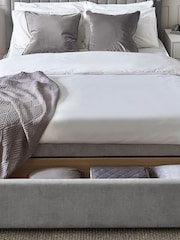 Julian Bowen Grey Savannah Velvet Upholstered Bed - Image 3 of 6