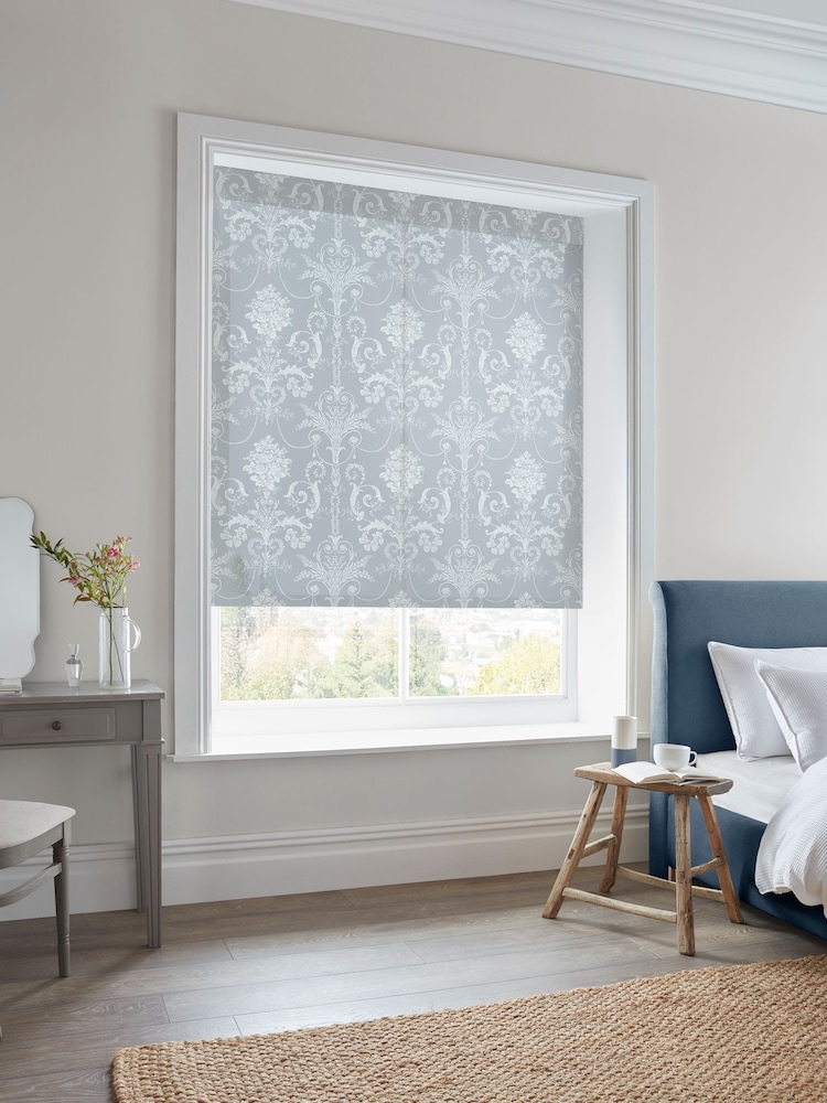 Laura Ashley Blue Josette Sheer Made to Measure Roller Blind - Image 2 of 6