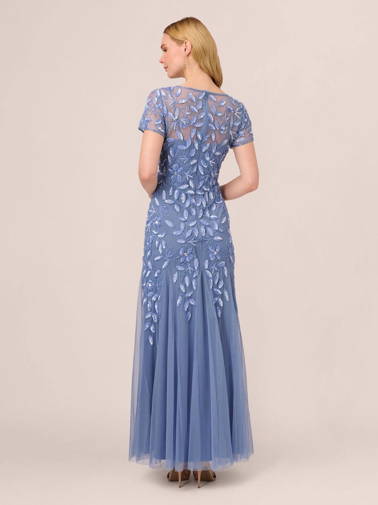 Blau - Adrianna Papell – Langes Kleid mit Perlenbesatz und Godetfalten - Bild 2 von 6 Blau - Adrianna Papell – Langes Kleid mit Perlenbesatz und Godetfalten - Bild 2 von 6