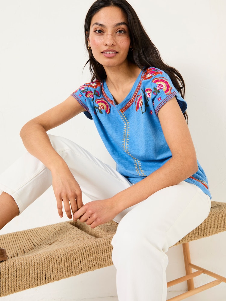Helderblauw - FatFace geborduurd T-shirt - Image 4 of 6
