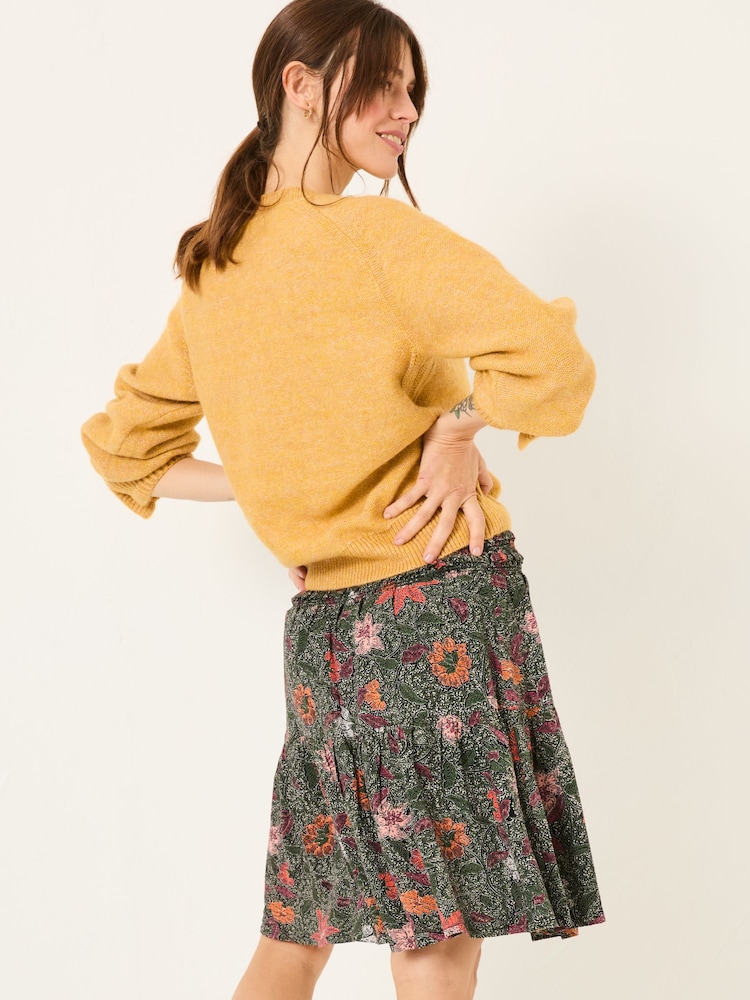 Schwarz, florales Detail - FatFace Skirt - Bild 2 von 5 Schwarz, florales Detail - FatFace Skirt - Bild 2 von 5