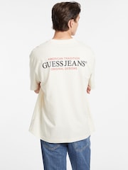 Guess Jeans Cream Boxy Fit Back Graphic Logo 100% Cotton T-Shirt - Image 3 of 6