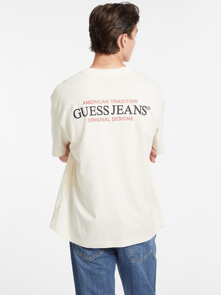 Guess Jeans Cream Boxy Fit Back Graphic Logo 100% Cotton T-Shirt - Image 3 of 6