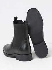 FatFace Blair Black Chelsea Boots - Image 2 of 3