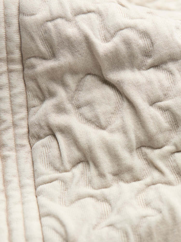 FatFace Flora Natural Quilted Waistcoat - Image 8 of 8