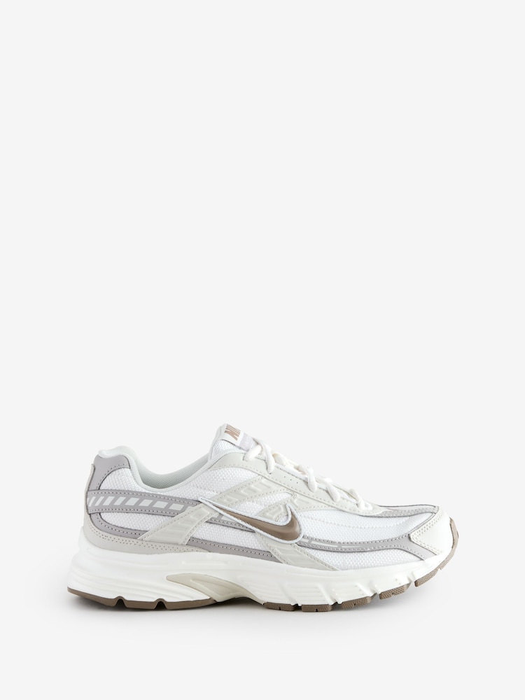 Plateado - Zapatillas Initiator Retro Runner de Nike - Imagen 1 de 1 Plateado - Zapatillas Initiator Retro Runner de Nike - Imagen 1 de 1