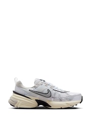 Nike White/Metallic V2K Retro Runner Trainers - Image 1 of 12