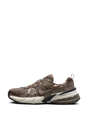 Nike Brown V2K Retro Runner Trainers - Image 4 of 11