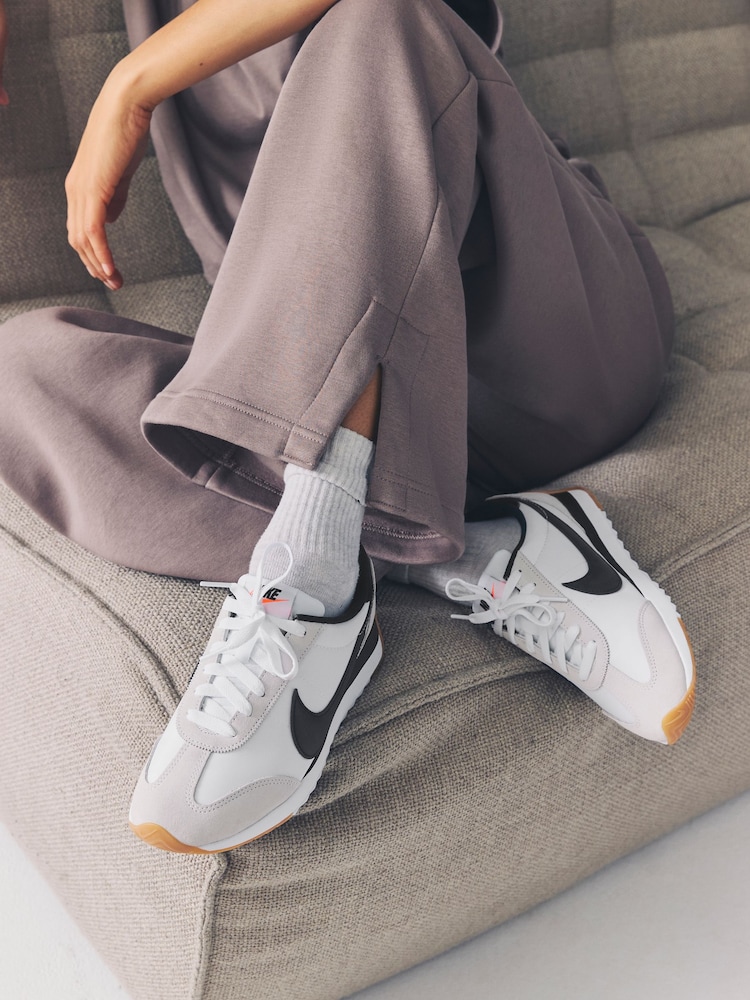 Nike White/Black Pacific Trainers - Image 1 of 13