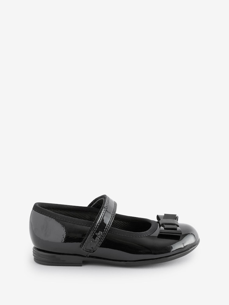 Corl, Schwarz - Clarks Finja Tap Mary Jane Bow Leather School Shoes - Bild 1 von 1 Corl, Schwarz - Clarks Finja Tap Mary Jane Bow Leather School Shoes - Bild 1 von 1