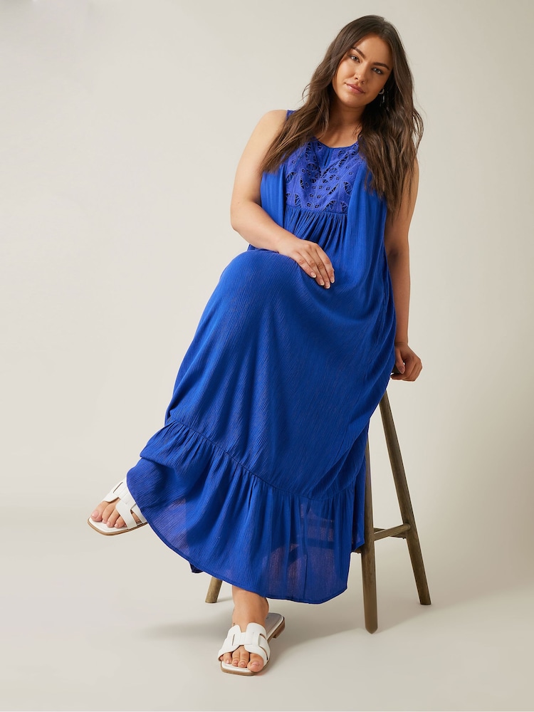 Evans Curve Crinkle Broderie Maxi Dress - Image 2 of 6