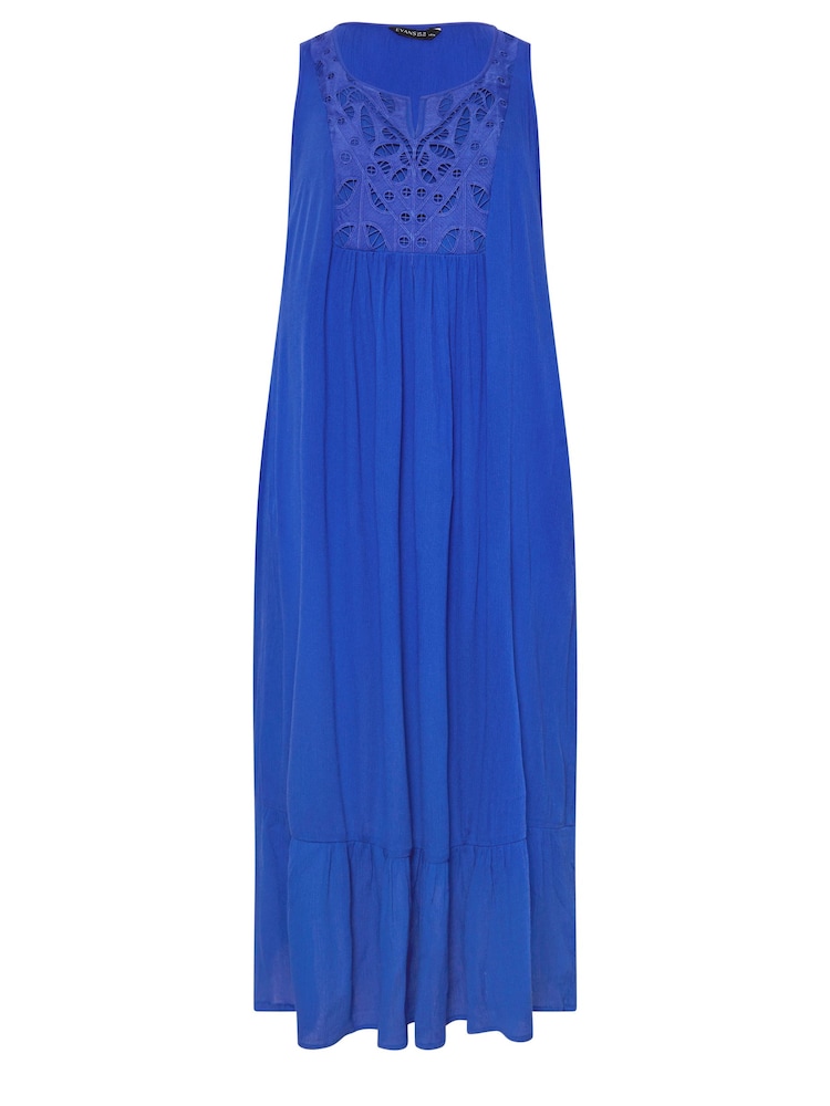 Evans Curve Crinkle Broderie Maxi Dress - Image 6 of 6