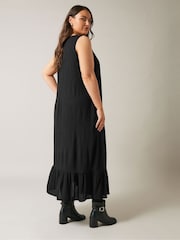 Evans Curve Crinkle Broderie Maxi Dress - Image 3 of 5