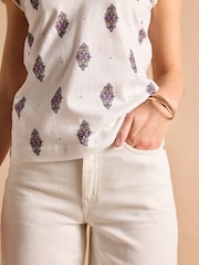 Joules Emma Floral Foulard V-Neck Frill Jersey Vest - Image 7 of 8