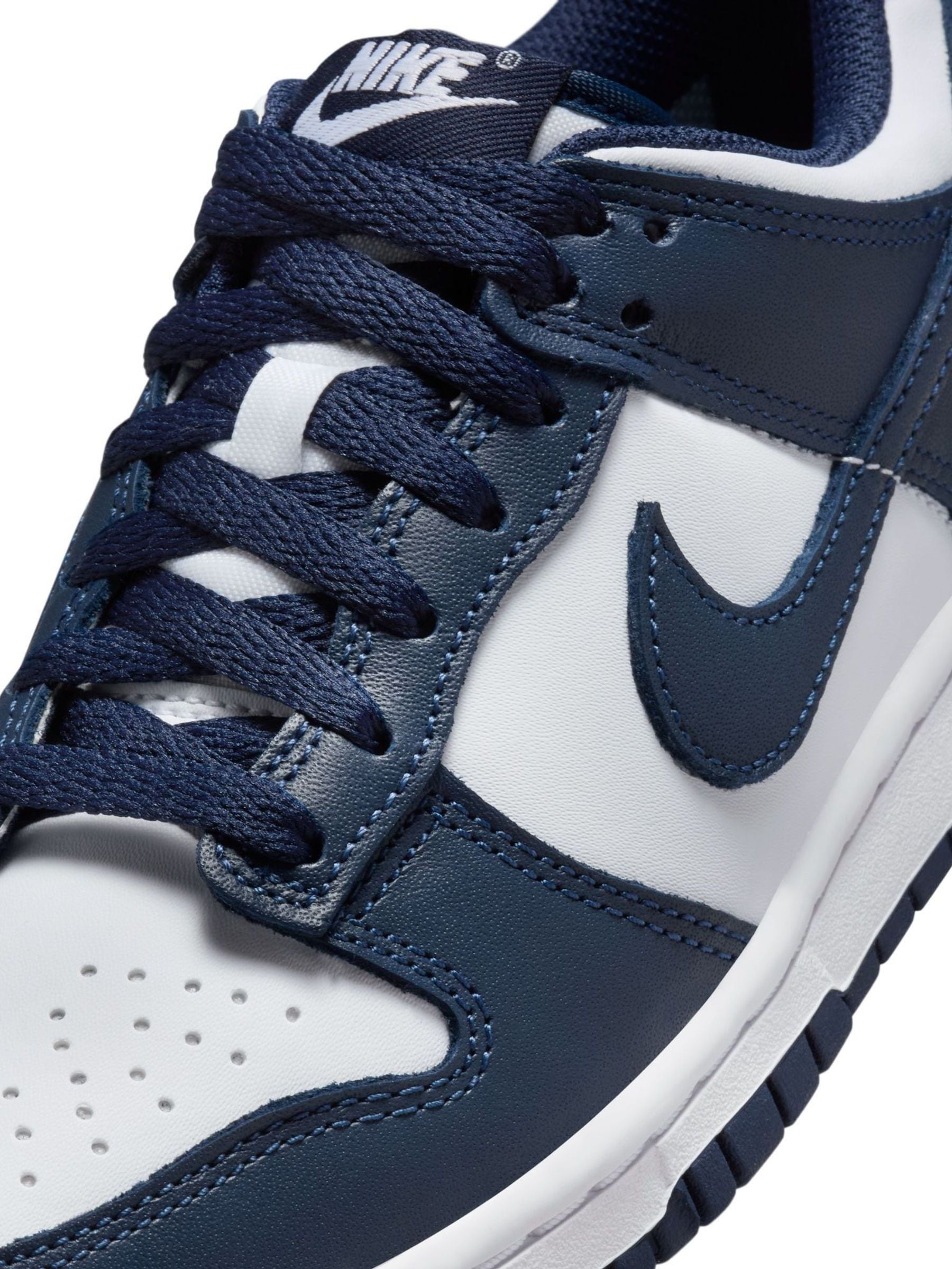 Buy Nike Navy/White Youth Dunk Low Trainers from Next Mexico
