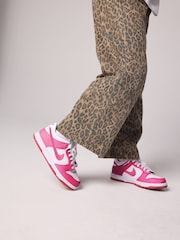 Nike White/Fuschia Pink Youth Dunk Low Trainers - Image 2 of 13