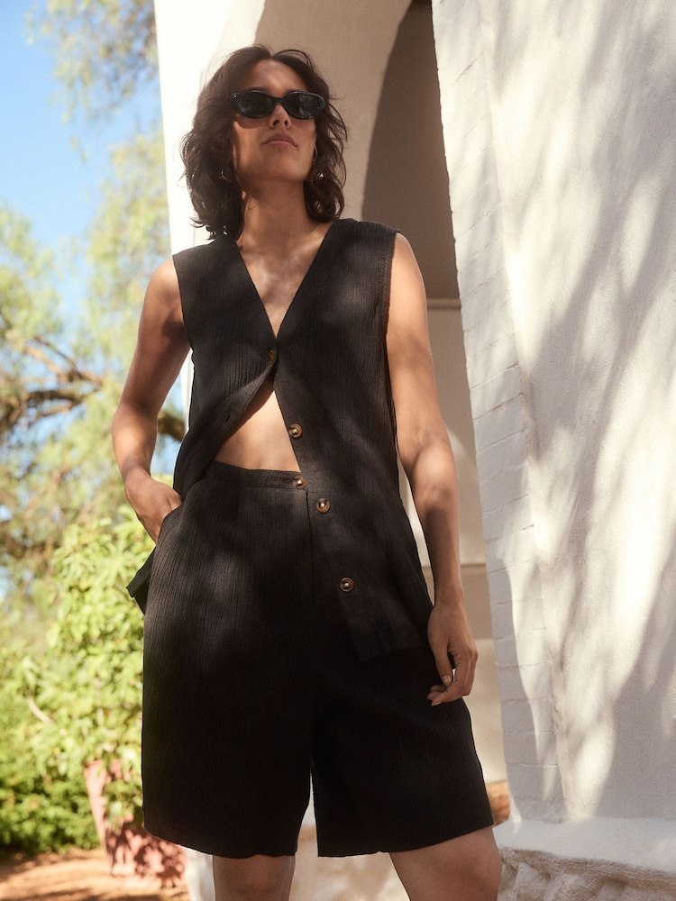 Schwarz - Bermudashorts aus Crinkle-Leinen - Image 3 of 5