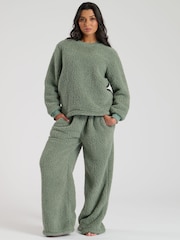 Loungeable Green Borg Jumper and Wide Leg Lounge Set - Image 4 of 5