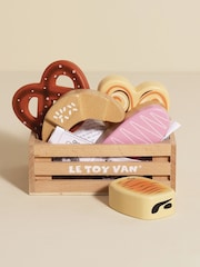 Le Toy Van Bakery and Patisserie Wooden Market Crate - Image 2 of 4