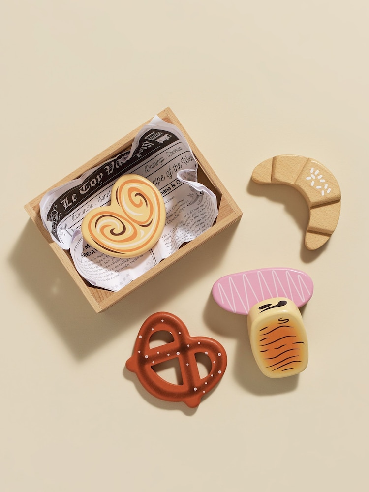 Le Toy Van Bakery and Patisserie Wooden Market Crate - Image 4 of 4