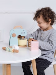 Le Toy Van Bakers Mixer Set and Accessories - Image 3 of 4