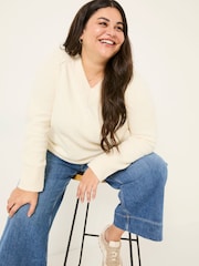 FatFace Ivory Bonnie Boucle V-Neck Jumper - Image 7 of 11