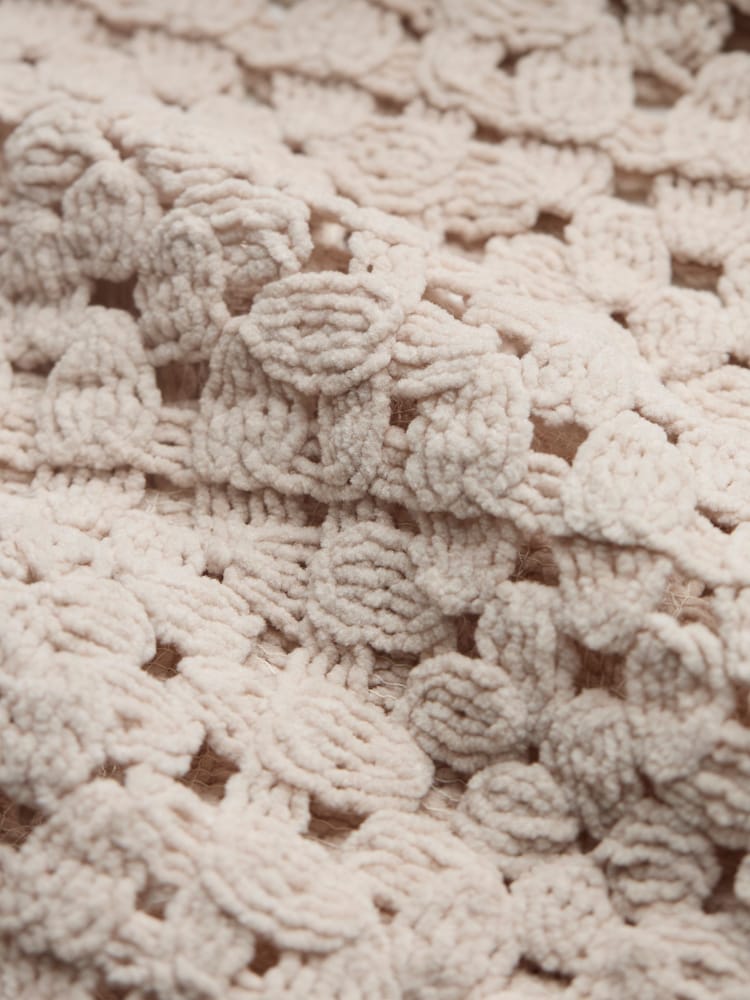 FatFace Finch Crochet Tank - Imagen 8 de 8 FatFace Finch Crochet Tank - Imagen 8 de 8