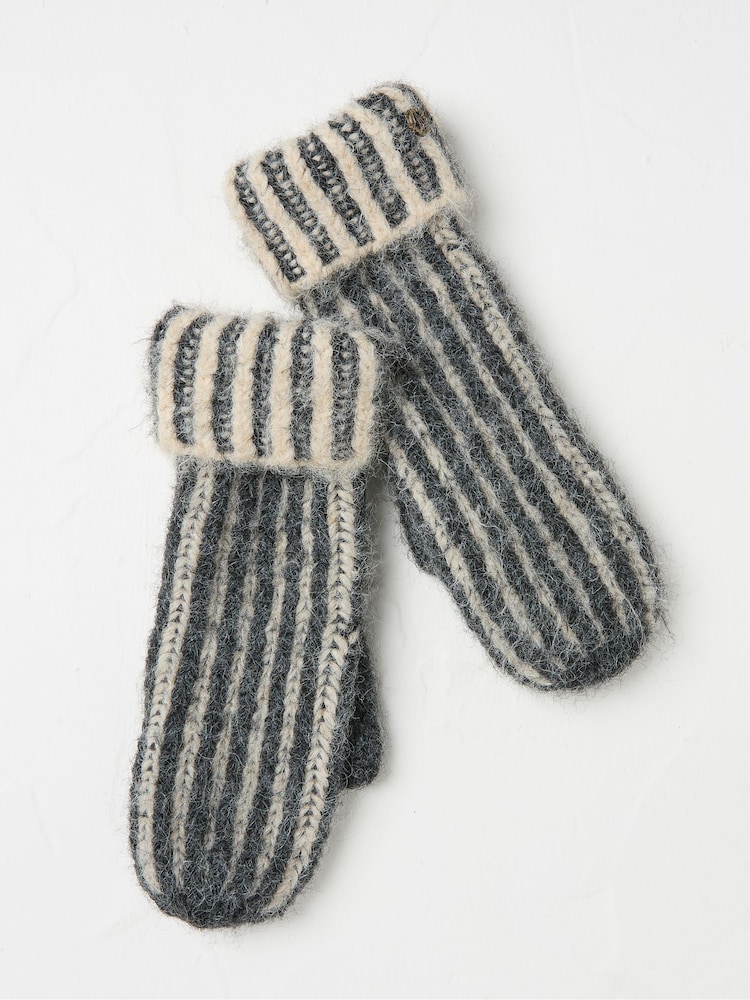 FatFace Grey Plaited Mittens - Image 2 of 2 FatFace Grey Plaited Mittens - Image 2 of 2