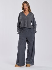 Loungeable Soft Fuzzy Hose mit weitem Bein - Bild 1 von 5