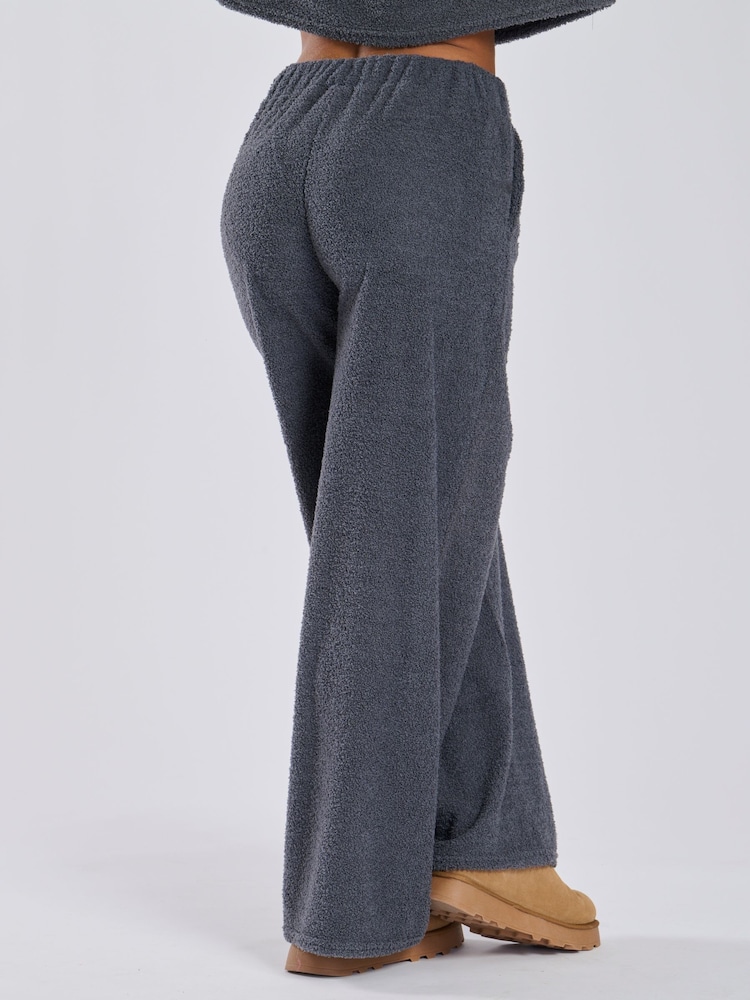 Loungeable Soft Fuzzy Hose mit weitem Bein - Bild 2 von 5