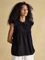 Negro - Joules Nolan Sleeveless Smocked Blouse - Imagen 1 de 7