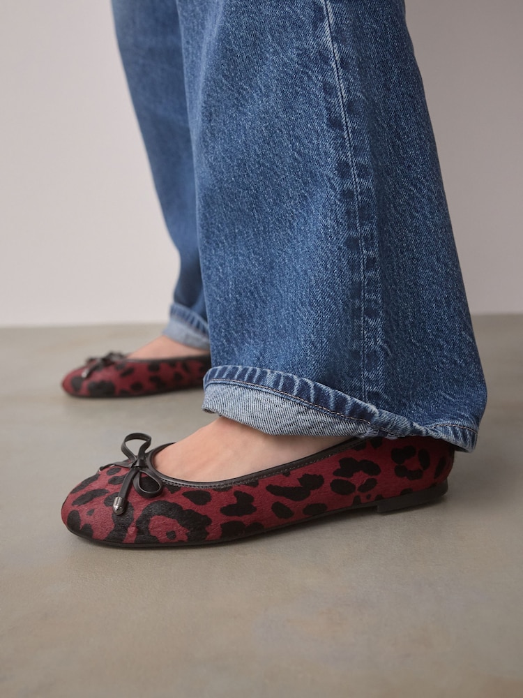طبعات حيوانات - حذاء باليرينا جلد مستدير عند الأصابع ‪Forever Comfort®‬ - Image 5 of 10