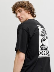 تيشِرت بياقة بحافة مستديرة Dylan من JACK & JONES - صورة 4 من 8