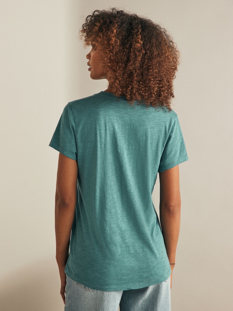 Grün - American Vintage Kurzärmliges T-Shirt mit U-Ausschnitt - Bild 2 von 3