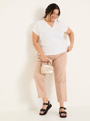 FatFace Ludlow Pink Boyfriend Jeans - Image 6 of 10