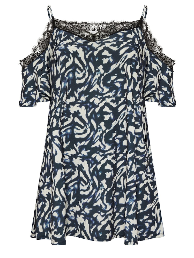 Yours Curve Black Lace Cold Shoulder Swing Top - Image 5 of 5