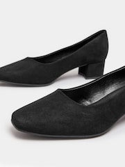 Yours Curve Black Wide Fit Faux Suede Block Heel Court Shoes In Extra Wide Fit - Image 4 of 5