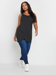 Yours Curve Black Longline Vests 2 Pack - Image 3 of 7
