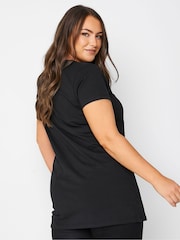 Yours Curve Black Longline T-Shirts 2 Pack - Image 4 of 5