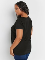 Yours Curve Black Core Basic T-Shirts 2 Pack - Image 4 of 6