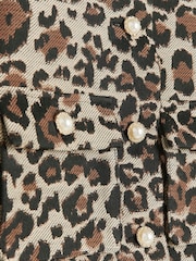 سترة بطبعة جلد فهد للبنات من River Island - صورة 3 من 3