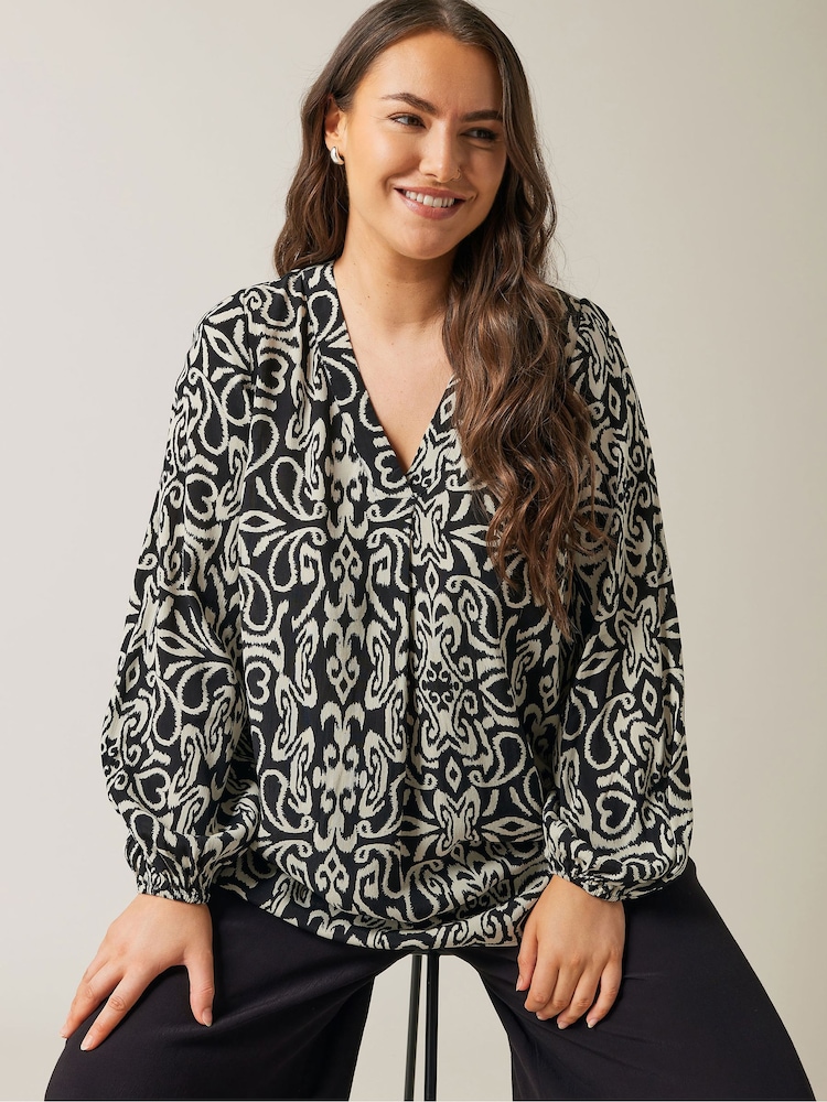 Evans Damask Print Pleated Front Black Top - Image 1 of 4