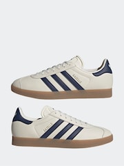 Off White - Zapatillas Gazelle de adidas Originals - Imagen 5 de 9