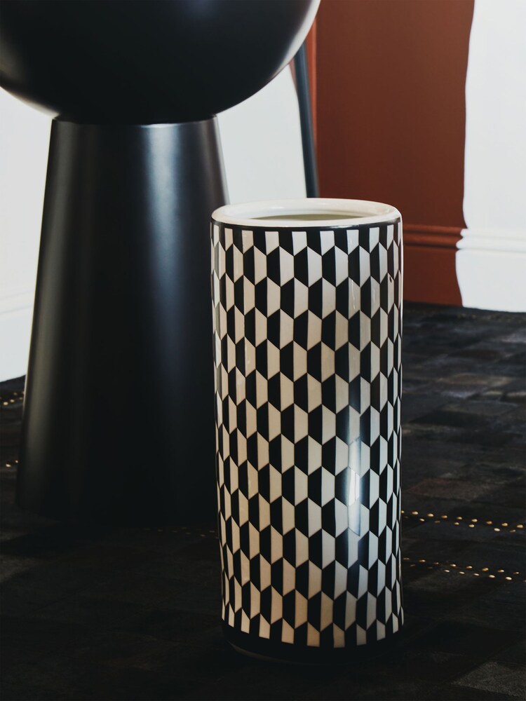 Fifty Five South Black White Marlo Ceramic Umbrella Stand - Image 2 of 5