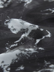 Estampado - Marble Print Mesh Long Sleeve Top - Imagen 6 de 7