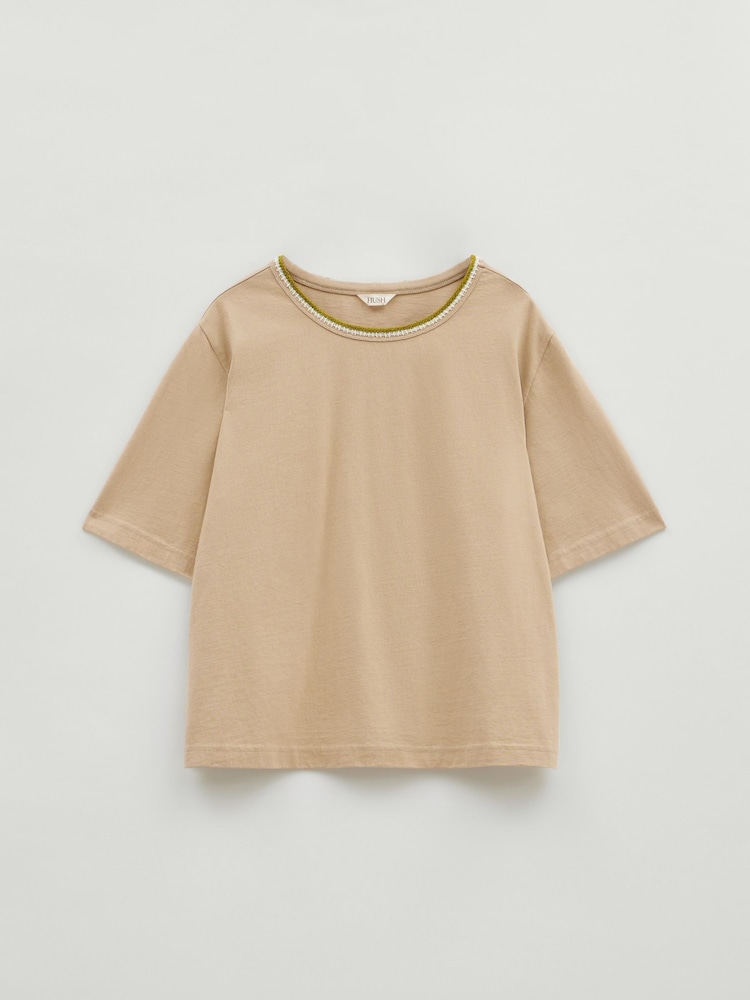 Hush Brown Lucy Crochet Trim 100% Cotton T-Shirt - Image 5 of 5