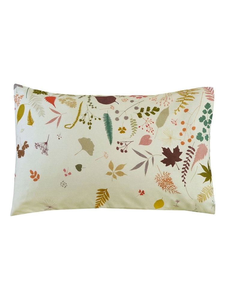 Clarissa Hulse Set of 2 Autumn Woodland Walk 100% Cotton Pillowcases - Image 4 of 4