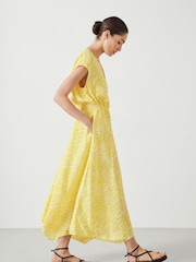 Hush Yellow Klara Relaxed Maxi Dress - Image 4 of 5