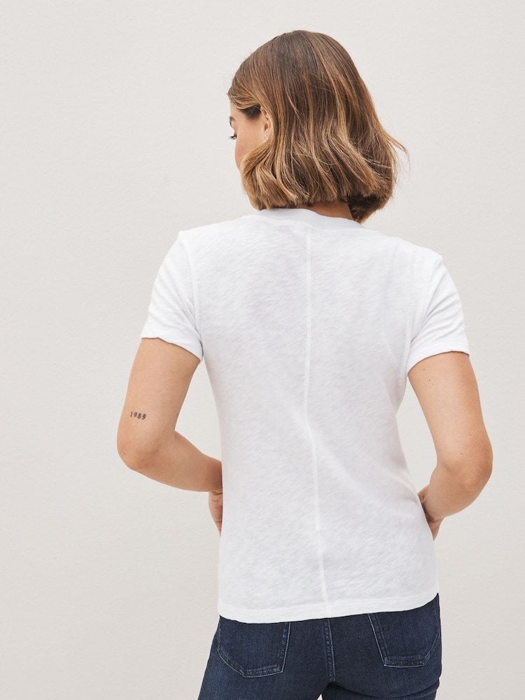 American Vintage Sonoma Short Sleeved 100% Cotton T-Shirt - Image 2 of 4 American Vintage Sonoma Short Sleeved 100% Cotton T-Shirt - Image 2 of 4