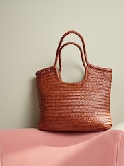 Dragon Diffusion Tan Diagonal Leather Bag - Image 9 of 9